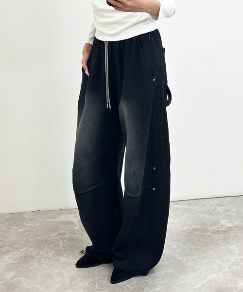 FOLLOWIN(フォロウィン)の「【 UNISEX/オールシーズン 】カーブラインフェードワイドスウェットパンツ(スウェットパンツ・レディース・ブラック・FREE)」の17枚目の写真