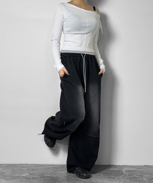 FOLLOWIN(フォロウィン)の「【 UNISEX/オールシーズン 】カーブラインフェードワイドスウェットパンツ(スウェットパンツ・レディース・ブラック・FREE)」の12枚目の写真