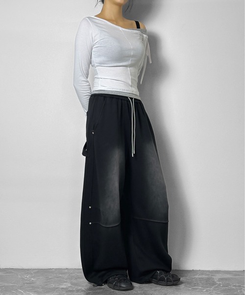 FOLLOWIN(フォロウィン)の「【 UNISEX/オールシーズン 】カーブラインフェードワイドスウェットパンツ(スウェットパンツ・レディース・ブラック・FREE)」の15枚目の写真