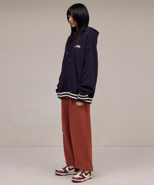 F.ILLUMINATE(フィルミネイト)の「1988スポーツロゴスウェットパンツ-ワイン(スウェットパンツ・レディース・その他・SMALL/MEDIUM/LARGE)」の5枚目の写真