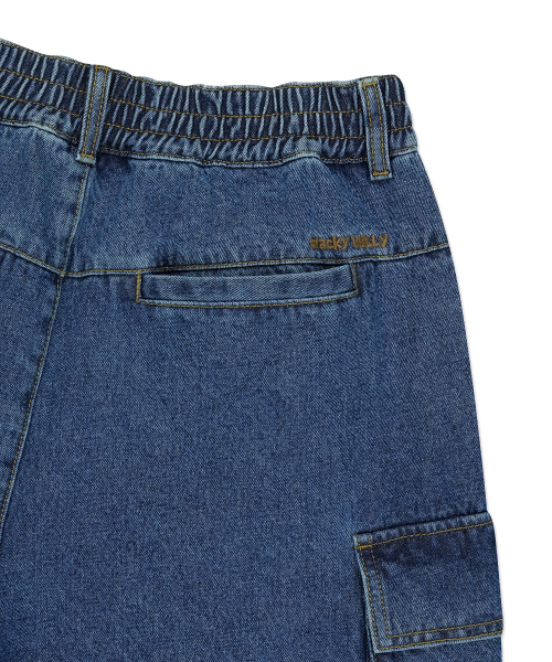 Wacky WiLLy(ワッキーウィリー)の「カーゴデニムショートパンツインディゴ(デニムパンツ・レディース・その他・SMALL/MEDIUM/LARGE/X-LARGE)」の6枚目の写真