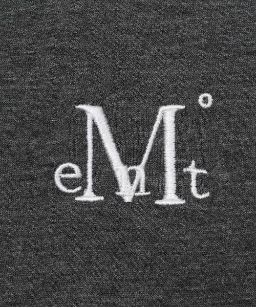 MUCENT（ムセント）の「アンツスリムフィットラウンドネックカーディガン（5カラー）（カーディガン/ボレロ・レディース・Beige/グレー/ホワイト/チャコールグレー/ブラック・FREE）」の11枚目の写真
