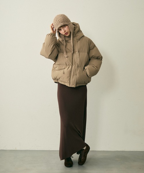 full/fill.(フルフィル)の「hood pudding jacket / フード付きパディングジャケット(ダウンジャケット/コート・レディース・ベージュ/ブラック・FREE)」の15枚目の写真
