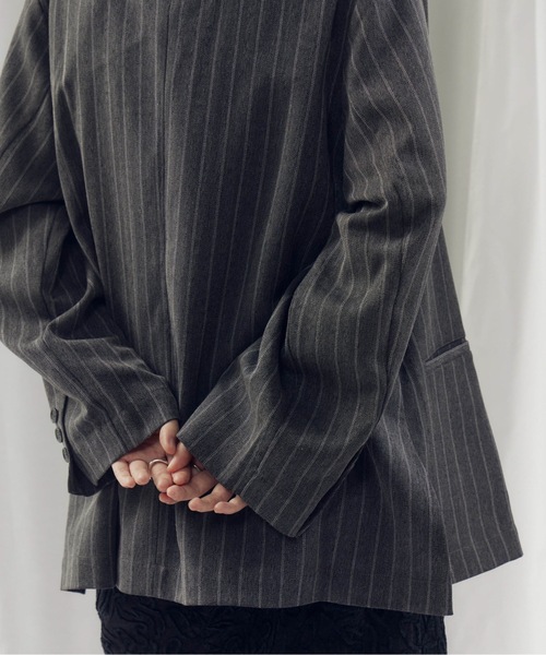 CIEL'AIR(シエルエアー)の「STRIPED SIDE SLIT JKT(ストライプサイドスリットJKT)(テーラードジャケット・レディース・グレー/ベージュ・MEDIUM)」の13枚目の写真