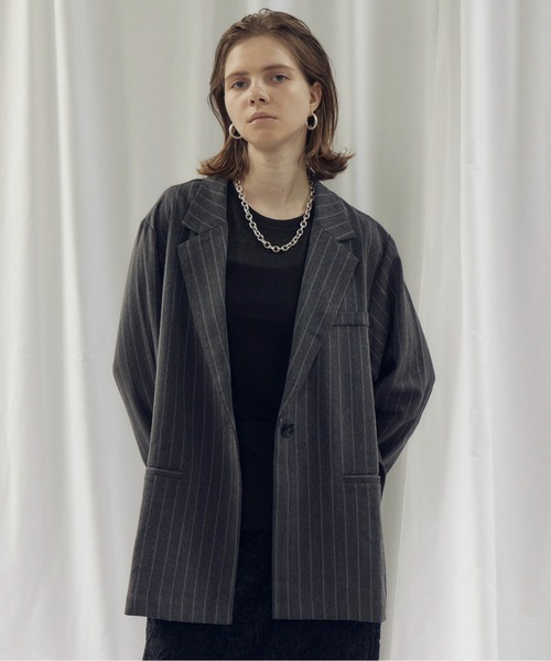 CIEL'AIR(シエルエアー)の「STRIPED SIDE SLIT JKT(ストライプサイドスリットJKT)(テーラードジャケット・レディース・グレー/ベージュ・MEDIUM)」の3枚目の写真
