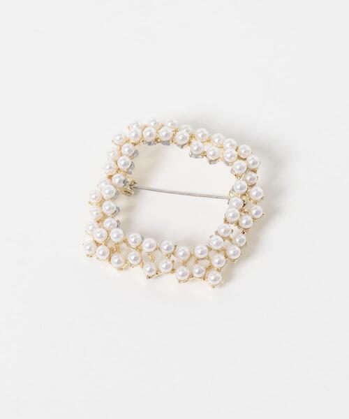URBAN RESEARCH（アーバンリサーチ）の「decor『デコール』　Broach shikaku pearl（ブローチ/コサージュ・レディース・ホワイト系その他・-）」の5枚目の写真