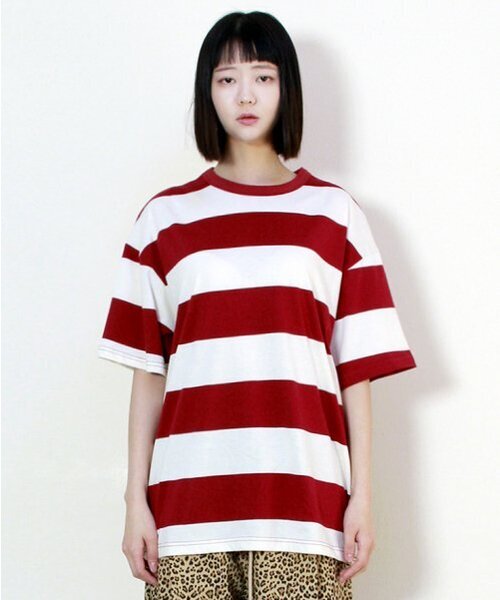 DEMARC(ドゥマーク)の「男女共用オーバーサイズボールドストライプ半袖Tシャツバーガンディ(Tシャツ/カットソー・レディース・その他・LARGE/MEDIUM)」の4枚目の写真