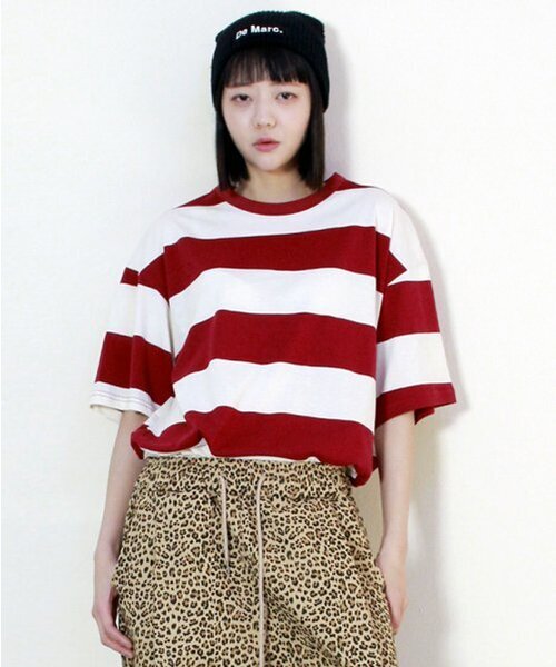 DEMARC(ドゥマーク)の「男女共用オーバーサイズボールドストライプ半袖Tシャツバーガンディ(Tシャツ/カットソー・レディース・その他・LARGE/MEDIUM)」の2枚目の写真