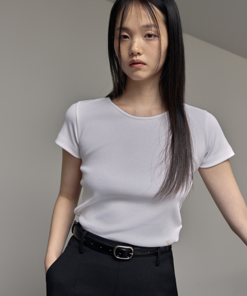 38COMEONCOMMON(38カモンコモン)の「Symbol Slim Rib T-Shirts (White)(Tシャツ/カットソー・レディース・その他・FREE)」の2枚目の写真