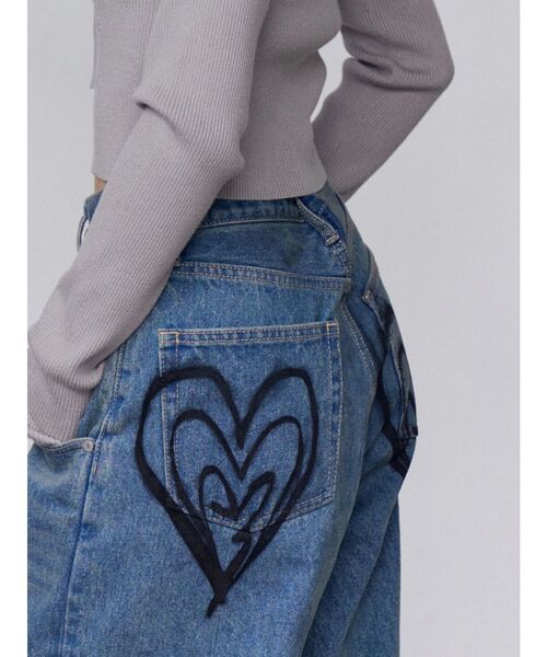 EMODA（エモダ）の「バックグラフィティルーズジーンズ（デニムパンツ・レディース・ライトブルー/インディゴブルー・MEDIUM/SMALL/X-SMALL）」の15枚目の写真