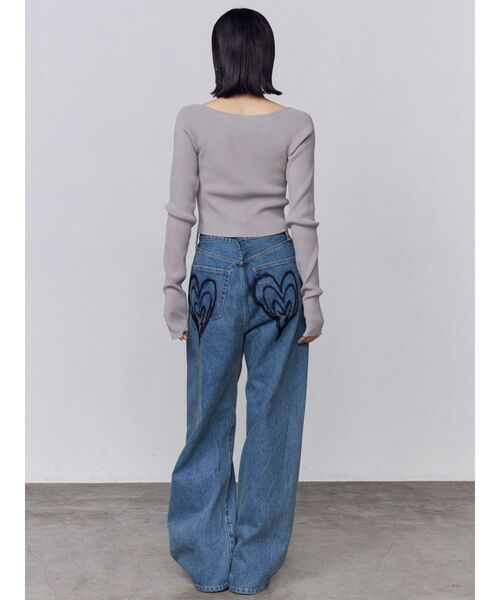 EMODA（エモダ）の「バックグラフィティルーズジーンズ（デニムパンツ・レディース・ライトブルー/インディゴブルー・MEDIUM/SMALL/X-SMALL）」の7枚目の写真