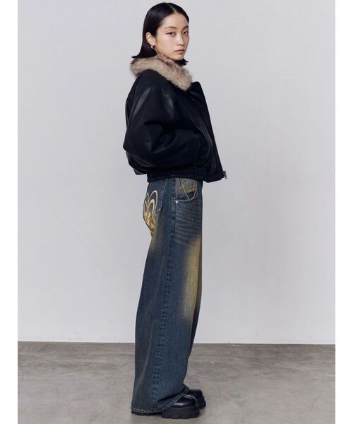 EMODA(エモダ)の「バックグラフィティルーズジーンズ(デニムパンツ・レディース・ライトブルー/インディゴブルー・MEDIUM/SMALL/X-SMALL)」の12枚目の写真