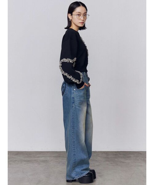 EMODA(エモダ)の「バックグラフィティルーズジーンズ(デニムパンツ・レディース・ライトブルー/インディゴブルー・MEDIUM/SMALL/X-SMALL)」の17枚目の写真