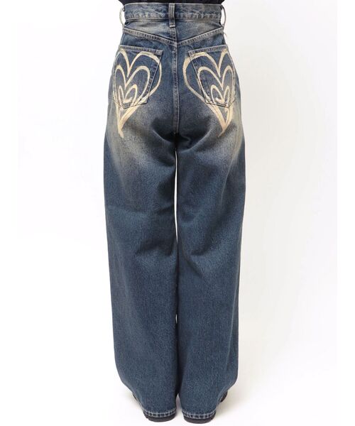 EMODA（エモダ）の「バックグラフィティルーズジーンズ（デニムパンツ・レディース・ライトブルー/インディゴブルー・MEDIUM/SMALL/X-SMALL）」の19枚目の写真