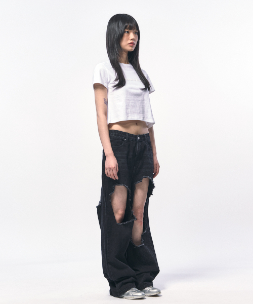 C WEAR BY THE GENIUS(シーウェアバイザジーニアス)の「シーウェア クロップTシャツ ホワイト(Tシャツ/カットソー・レディース・その他・size1)」の4枚目の写真