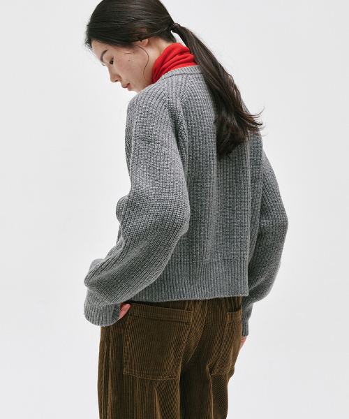 YURT（ユルト）の「CASHMERE  WOOL HEAVY  CARDIGAN_3color（ニット/セーター・レディース・ダークブルー/ダークブラウン/グレー・FREE）」の14枚目の写真