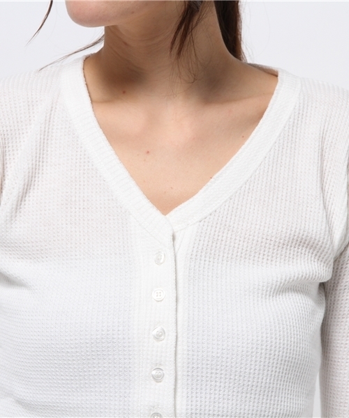 OUTLET（アウトレット）の「【Sheta】ワッフルヘンリーネック（Tシャツ/カットソー・レディース・グレー/ホワイト/カーキ・FREE）」の7枚目の写真