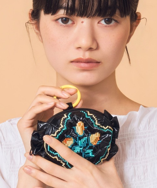 Casselini(キャセリーニ)の「Casselini(キャセリーニ)キャンディチャームポーチ(ポーチ・レディース・ブルー/シルバー/ピンク/イエロー/ミント/レッド/ブラック・FREE)」の13枚目の写真