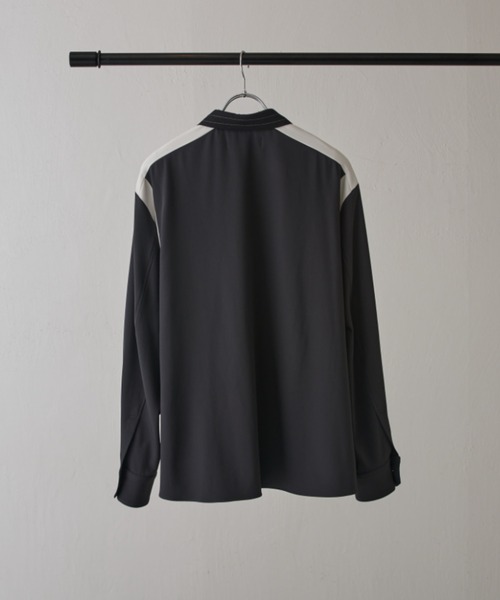 CULLNI（クルニ）の「【CULLNI exclusive for Lui's】配色切替デザインシャツ（シャツ/ブラウス・メンズ・キナリ/ブラック/チャコールグレー・1/2）」の6枚目の写真