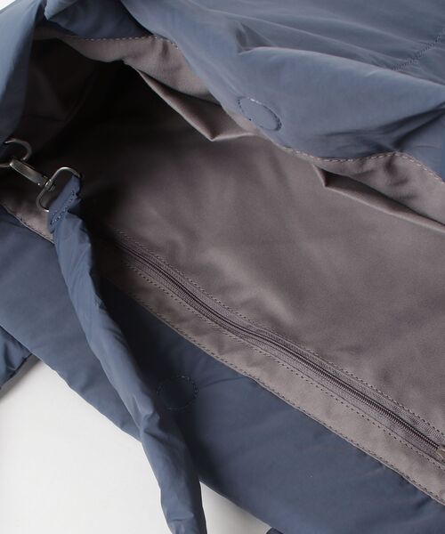 Julier Yoga and Relax（ジュリエヨガアンドリラックス）の「Julier パフィー撥水トートバッグ（トートバッグ・レディース・ライトグレー/ブラック/ブルー・FREE）」の18枚目の写真