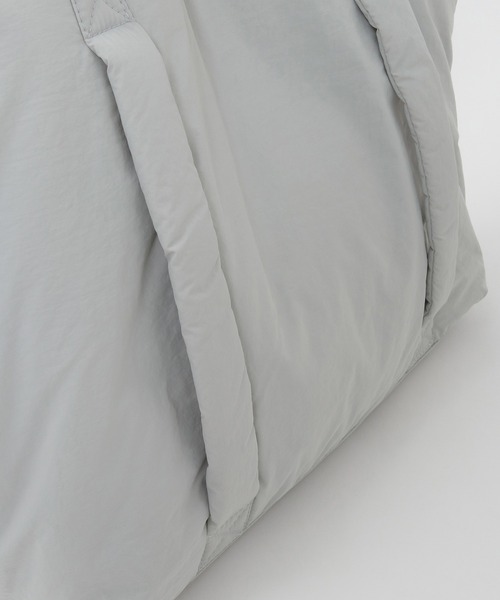 Julier Yoga and Relax（ジュリエヨガアンドリラックス）の「Julier パフィー撥水トートバッグ（トートバッグ・レディース・ライトグレー/ブラック/ブルー・FREE）」の10枚目の写真