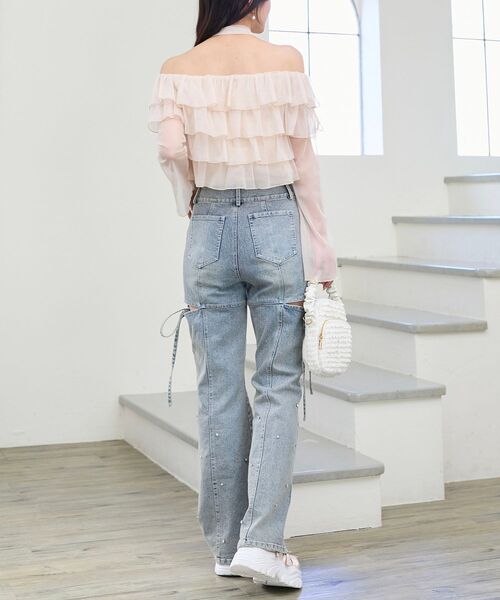 MAJESTIC LEGON（マジェスティックレゴン）の「スリットビジューフレアデニムパンツ（デニムパンツ・レディース・サックスブルー/グレー/ブルー・LARGE/MEDIUM/SMALL/X-SMALL）」の15枚目の写真