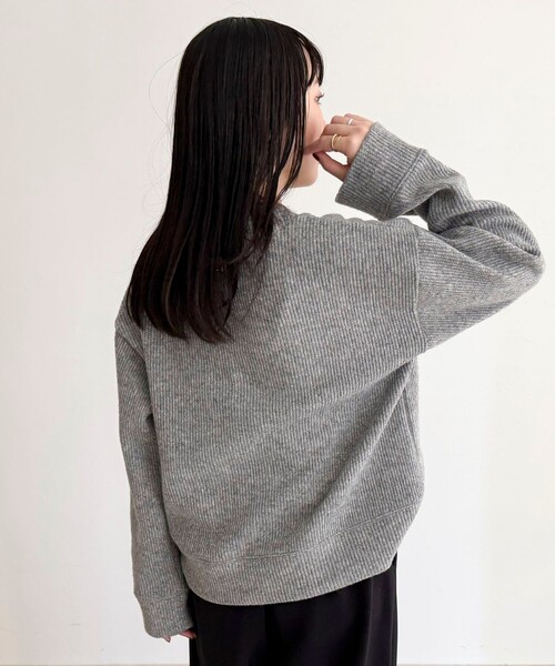 セール】リブ見えニットソーVネックプルオーバー（Tシャツ/カットソー