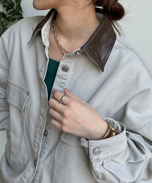 DouDou(ドゥドゥ)の「フェイクレザー衿シャツジャケット(その他アウター・レディース・グレイッシュベージュ/モカ・FREE)」の9枚目の写真