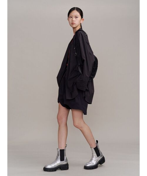 UN3D.（アンスリード）の「HALF MOON BODY BAG / ハーフムーンボディーバッグ（ボディバッグ/ウエストポーチ・レディース・ブラック/ベージュ・FREE）」の12枚目の写真