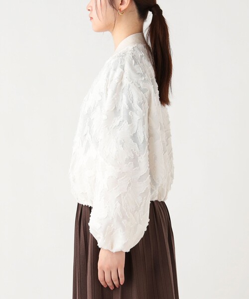 BEAMS HEART(ビームスハート)の「カットジャカード レース ブルゾン(ブルゾン・レディース・オフホワイト/ブラック・FREE)」の16枚目の写真