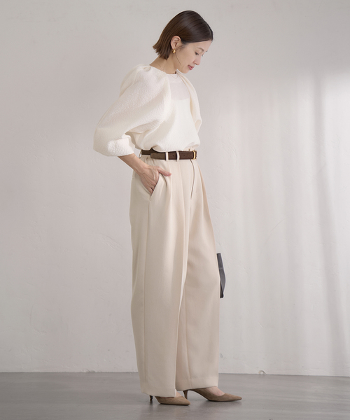 IENA（イエナ）の「&NAVY ジョーゼットサイドゴムタックパンツ（スラックス・レディース・ベージュ/ネイビー・34/36/38/40）」の17枚目の写真