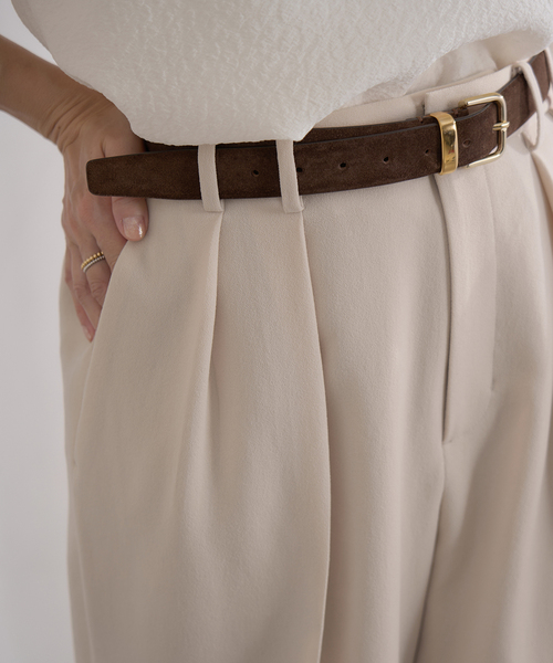 IENA（イエナ）の「&NAVY ジョーゼットサイドゴムタックパンツ（スラックス・レディース・ベージュ/ネイビー・34/36/38/40）」の19枚目の写真