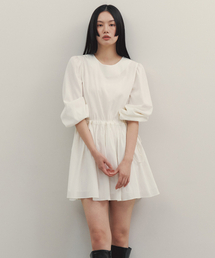 GNGB（ジーエンジービー）の「コットンシャーリングワンピース_ホワイト（ワンピース）」