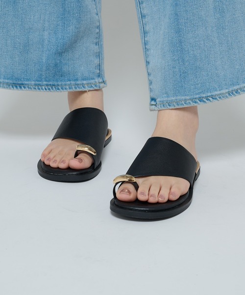 MOHI(モヒ)の「【MOHI】メタルレザーフラットサンダル 1-6861-1-SETA(サンダル・レディース・ダークブラウン/ブラック・39/38/37/36)」の18枚目の写真
