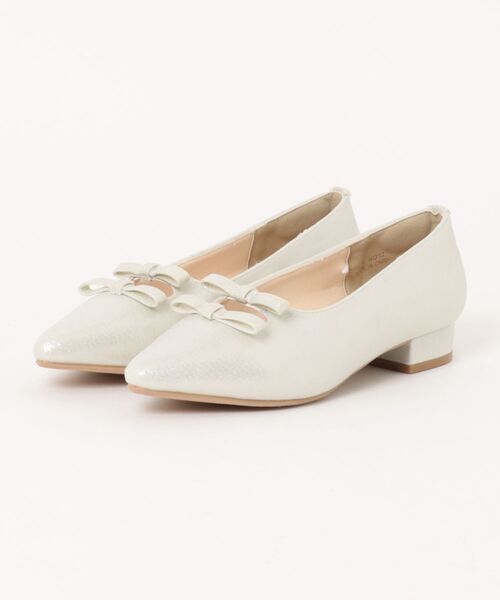 la farfa SHOES（ラ・ファーファ シューズ）の「la farfa shoes ダブルリボンパンプス（パンプス・レディース・プラチナム/ブラック・24.0cm/24.5cm/25.0cm/25.5cm/26.0cm/23.5cm/26.5cm）」の4枚目の写真