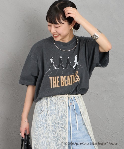 GOOD ROCK SPEED（グッドロックスピード）の「[GOOD ROCK SPEED/グッドロックスピード] 別注 THE BEATLES ロックプリントTシャツ(Abbey Road)【追加】（Tシャツ/カットソー・レディース・チャコールグレー・M/L/XL）」の11枚目の写真