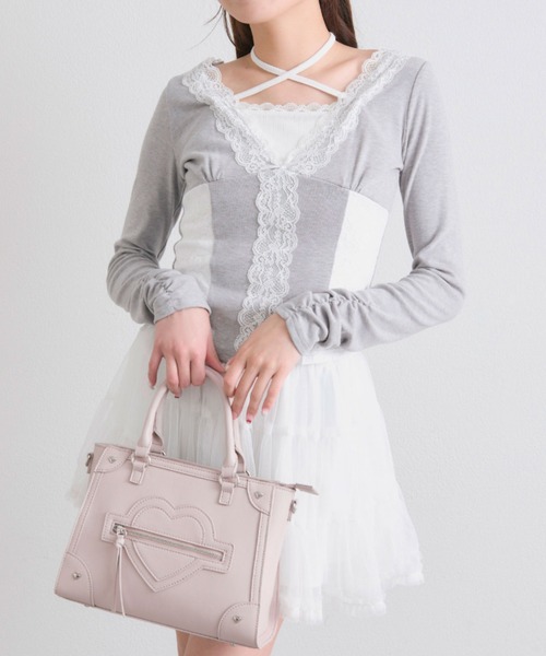 OLIVE des OLIVE(オリーブデオリーブ)の「レーストリムトップス(Tシャツ/カットソー・レディース・ピンク/トップグレー/オフホワイト・FREE)」の4枚目の写真