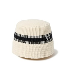 HLNA（エイチエルエヌエー）の「【NEW ERA】 Knit Bucket KNIT BUCKET VS STRIPE CHR（ニットキャップ/ビーニー）」