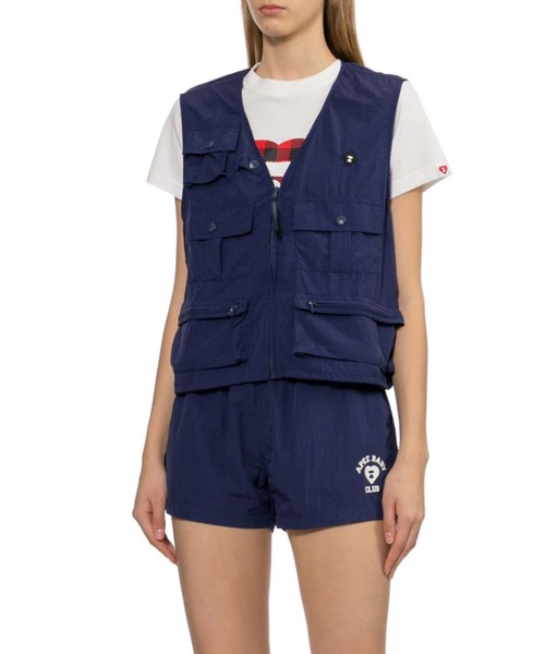 A BATHING APE（アベイシングエイプ）の「SILICON BADGE MULTI-POCKETS VEST（ミリタリージャケット・レディース・アイボリー/ネイビー・X-SMALL/SMALL）」の6枚目の写真