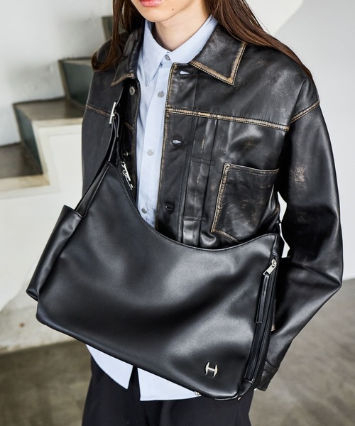 HARE(ハレ)の「HパーツBIGショルダーBAG(HARE)(ショルダーバッグ・メンズ・ブラック・FREE)」の7枚目の写真