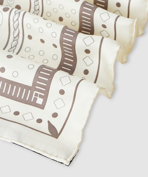 manipuri（マニプリ）の「【manipuri(マニプリ)】88×88 SILK SCARF（ストール/ショール・レディース・グリーン系その他/アイボリー・FREE）」の8枚目の写真