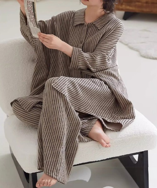 SallyLunn(サリーラン)の「セットアップストライプロングシャツガウン(セットアップ・レディース・ベージュ・LARGE/MEDIUM)」の7枚目の写真