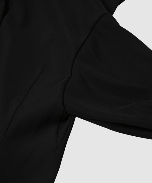 YOHEI OHNO（ヨウヘイオオノ）の「Unfixed Collar Shirt（シャツ/ブラウス・レディース・ブラック・36）」の4枚目の写真