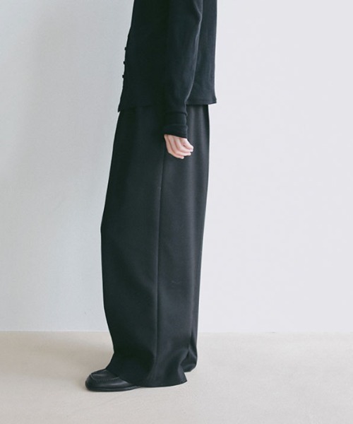 ETRE TOKYO(エトレトウキョウ)の「ダブルフェイスデザインウエストワイドパンツ(その他パンツ・レディース・ブラック/ネイビー・S/M)」の6枚目の写真