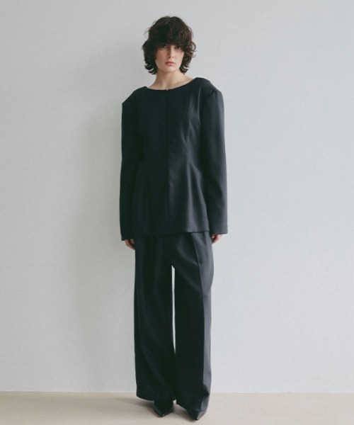 ETRE TOKYO(エトレトウキョウ)の「ダブルフェイスデザインウエストワイドパンツ(その他パンツ・レディース・ブラック/ネイビー・S/M)」の9枚目の写真