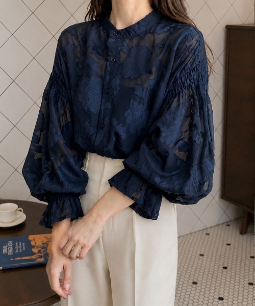SallyLunn(サリーラン)の「シアーフラワージャガードブラウス(シャツ/ブラウス・レディース・ネイビー/ホワイト/グリーン/アイボリー/ブラック・MEDIUM/LARGE)」の17枚目の写真