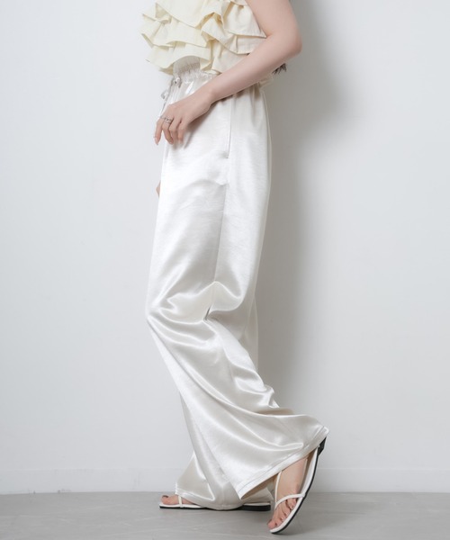 Riberry（リベリー）の「サテンイージーワイドパンツ（その他パンツ・レディース・ピンク/アイボリー/ブラック/グレイッシュベージュ・FREE）」の18枚目の写真