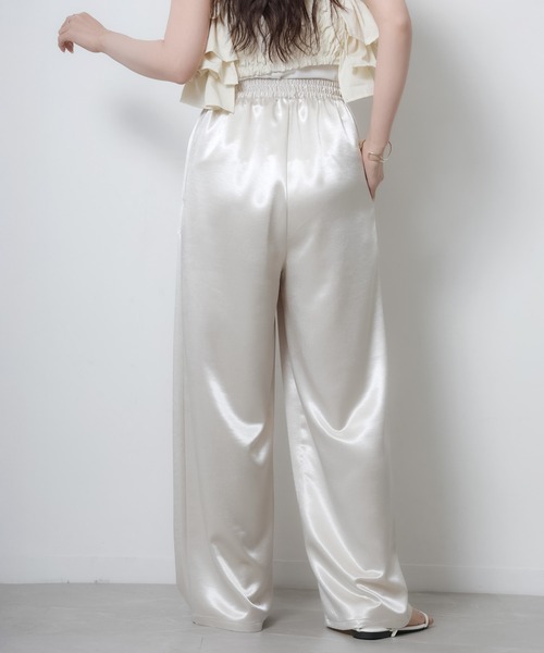 Riberry（リベリー）の「サテンイージーワイドパンツ（その他パンツ・レディース・ピンク/アイボリー/ブラック/グレイッシュベージュ・FREE）」の19枚目の写真