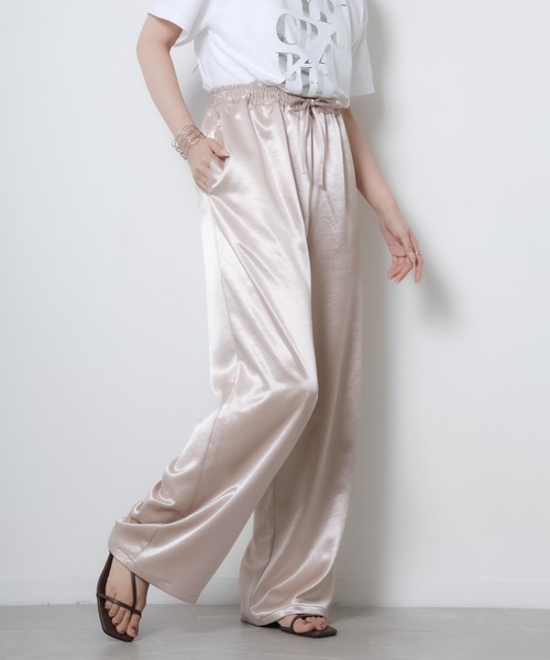 Riberry（リベリー）の「サテンイージーワイドパンツ（その他パンツ・レディース・ピンク/アイボリー/ブラック/グレイッシュベージュ・FREE）」の13枚目の写真