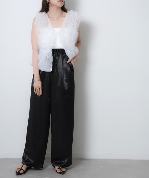 Riberry（リベリー）の「サテンイージーワイドパンツ（その他パンツ・レディース・ピンク/アイボリー/ブラック/グレイッシュベージュ・FREE）」の8枚目の写真